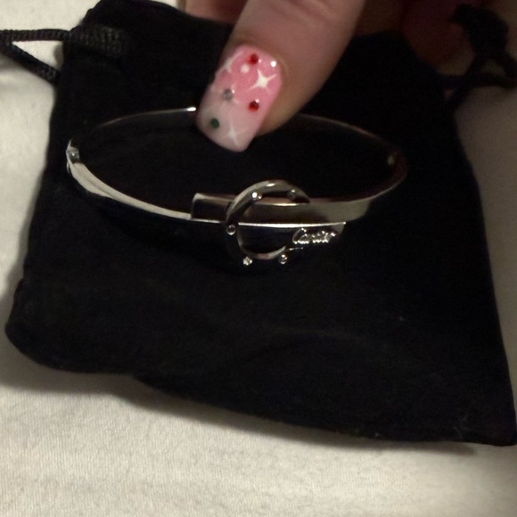 Luxury Silver tone Bangle Bracelet! - Picture 4 of 4